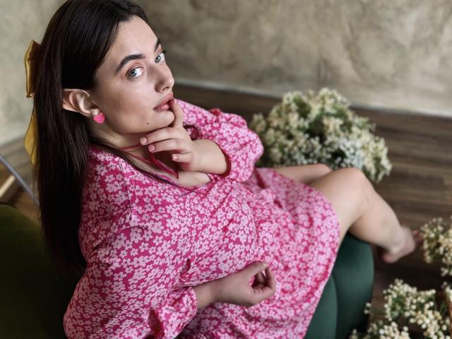 MilanaPrice - Live sex cam - 22500309