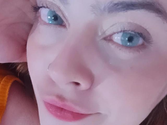 SammyRouge - Live porn &amp; sex cam - 22504717