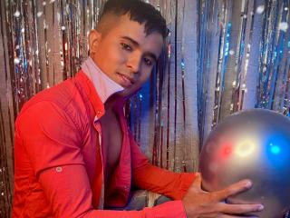 DayanWilly - Live sex cam - 22505325