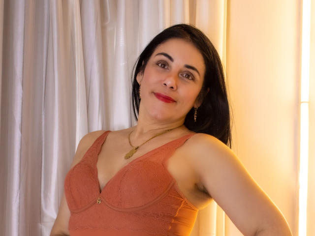 GirasolWalton - Live porn &amp; sex cam - 22511533