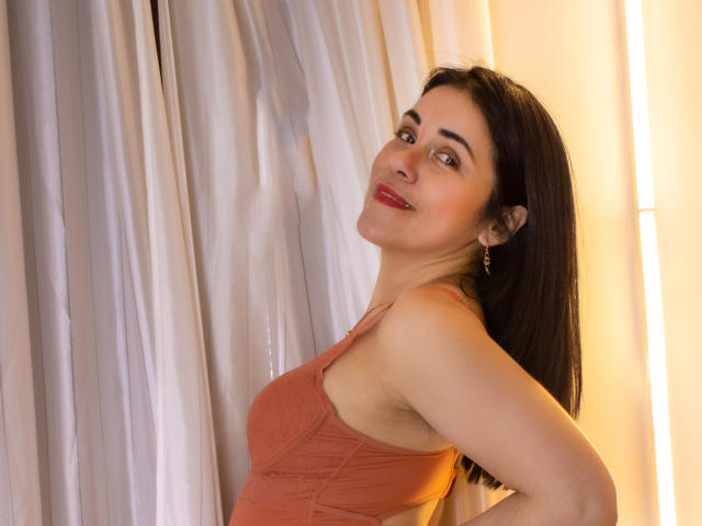 GirasolWalton - Live porn &amp; sex cam - 22511537