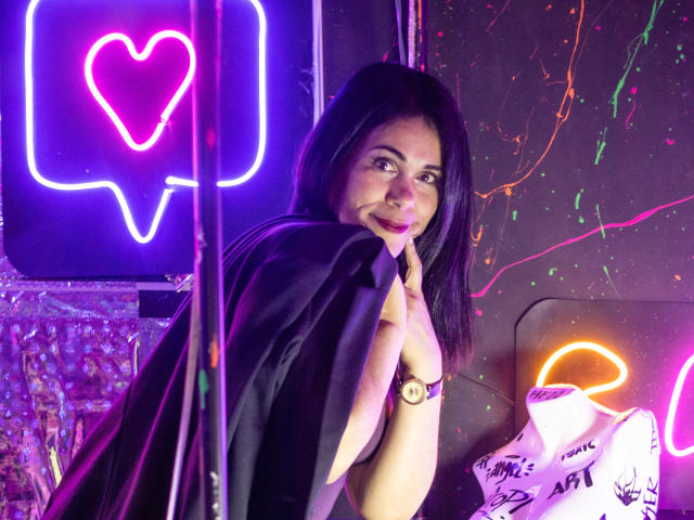 GirasolWalton - сексуальная веб-камера в реальном времени - 22511637