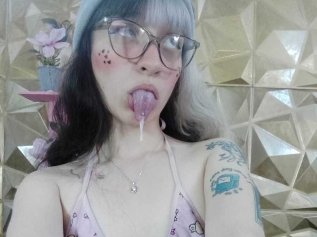 SweetEmili - Live sexe cam - 22511965