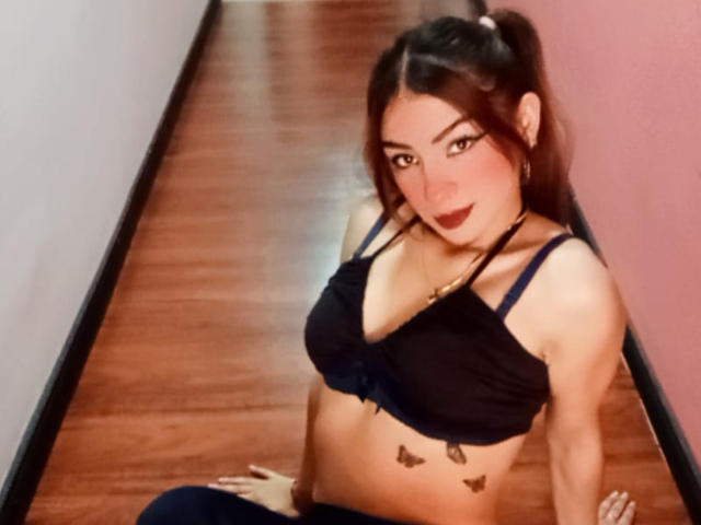 AshelyMiler - Live porn &amp; sex cam - 22514569