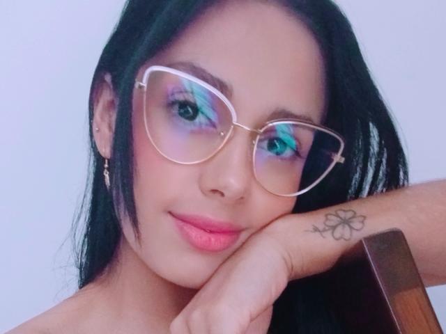 AnaisHilton - Live sex cam - 22517101