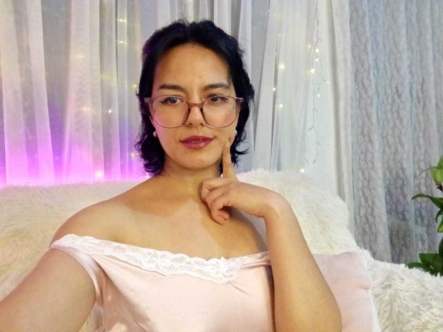 Paulettee - Live sex cam - 22518713