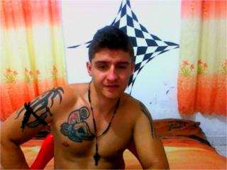 GreenLatin - Live Sex Cam - 2252151