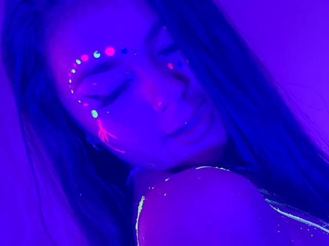 AlessiaFerry - Live sex cam - 22526989