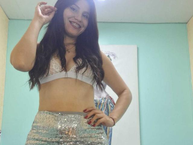 AmallaVega - Live sex cam - 22527425