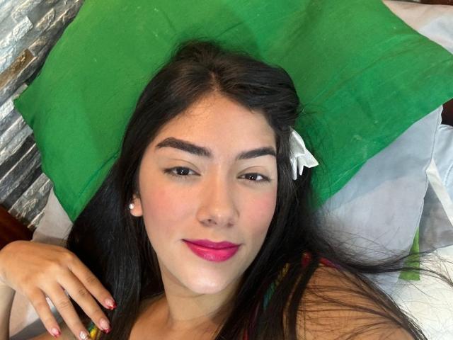 SharonKlart - Live sex cam - 22528057