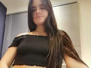 IsabellaTomson - Live Sex Cam - 22532317