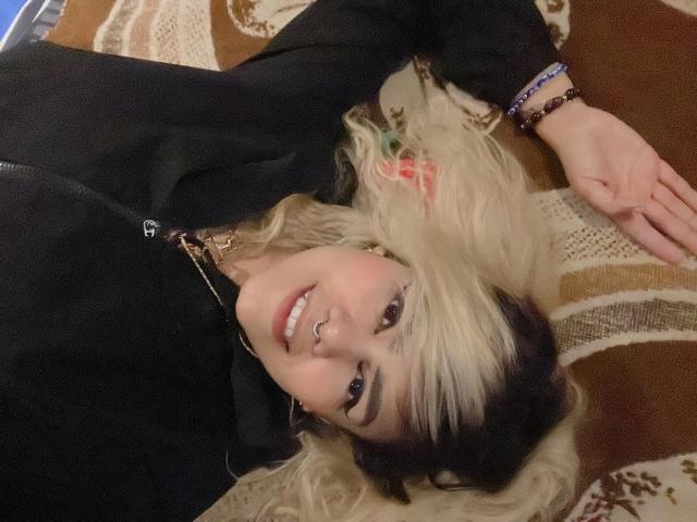 TarahDustin - Live porn &amp; sex cam - 22534069