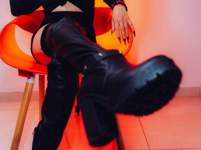 VioletaWhitee - Live sexe cam - 22536329