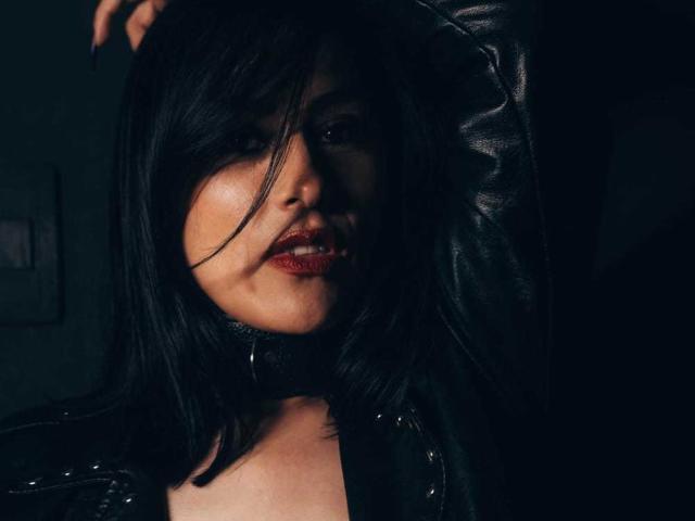 VioletaWhitee - Live sex cam - 22536601