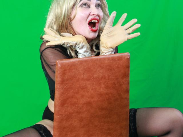 SURRENDER-hot - Live porn &amp; sex cam - 22537397