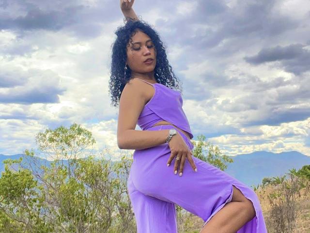 SophieSonyas - Sexe cam en vivo - 22537521