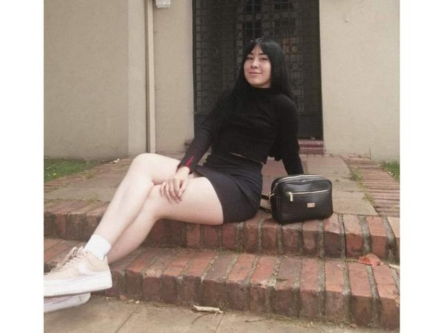 MiaGlowy - Live sex cam - 22549825