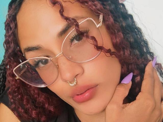 MelisaSavino - Live porn &amp; sex cam - 22550709