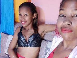 TwoHotXoxo - Live sex cam - 22556761