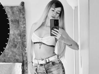 Leared - Live sex cam - 22557853