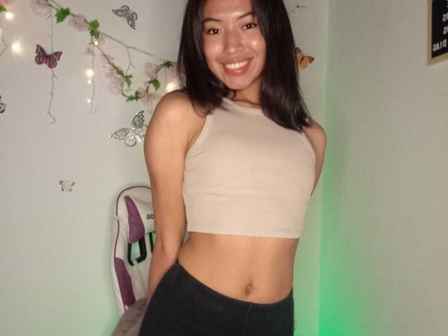 LuciaGarcia - Live sex cam - 22559977