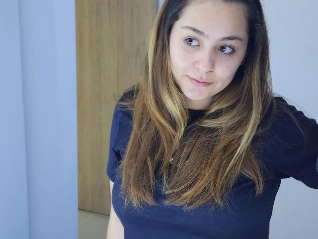 LunaReve - Live porn &amp; sex cam - 22560825