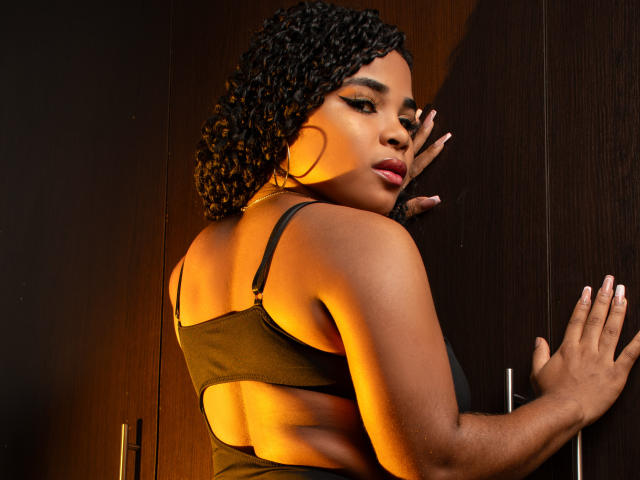 NahiaraReina - Live sex cam - 22562061