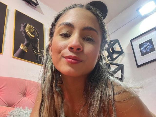 EamSuarez - Live Sex Cam - 22562889