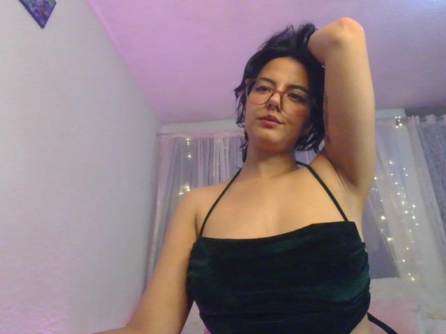 Paulettee - Live sex cam - 22562937