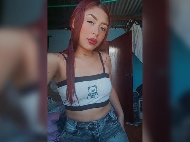 LeahStar - Live sex cam - 22568453