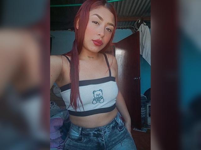 LeahStar - Live porn &amp; sex cam - 22568497