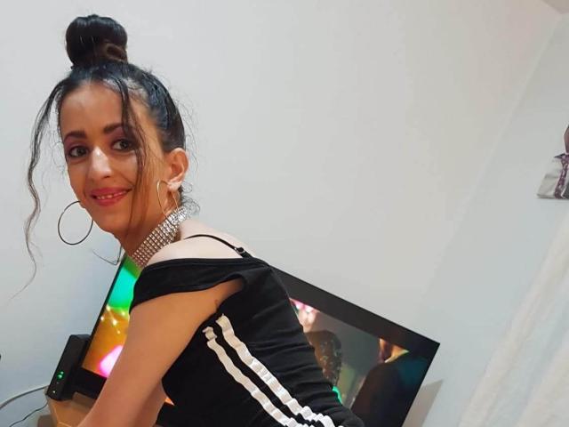 MelaniaTom - Live sexe cam - 22572001