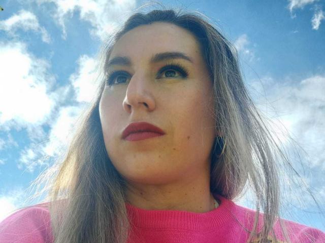 AliceDussan - Live porn &amp; sex cam - 22572349