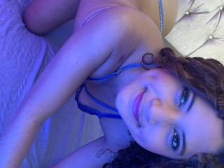 AtheneaAndPersy - Live sex cam - 22573049