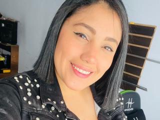CarolineMullerr - Live sex cam - 22577941