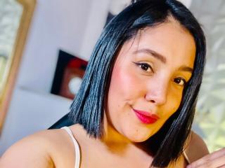 CarolineMullerr - Live sex cam - 22577945