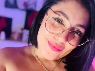 CarolineMullerr - Live sex cam - 22577949
