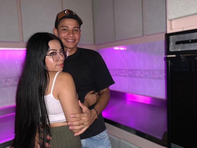 SaraAndMoreno - Sexe cam en vivo - 22583749