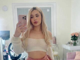 LanaMayse - Live sex cam - 22588477