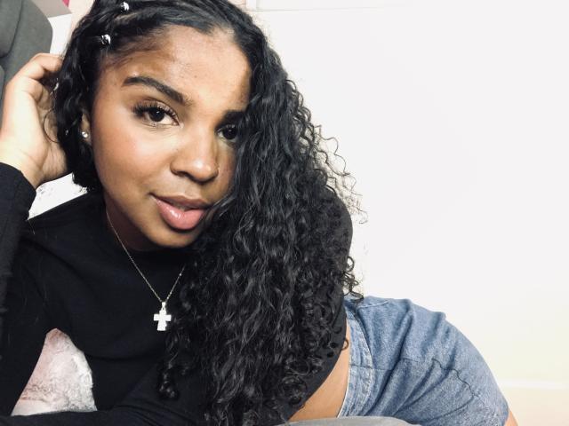LisaMendez - Live porno og sexkamera - 22589257