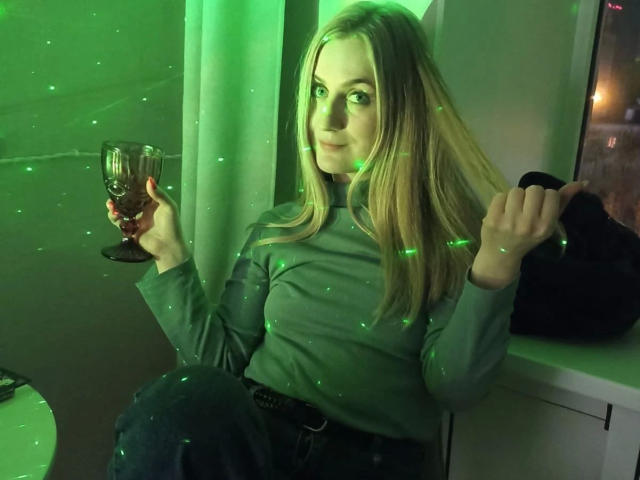 kristinakokietka-hot - Live porn &amp; sex cam - 22592641