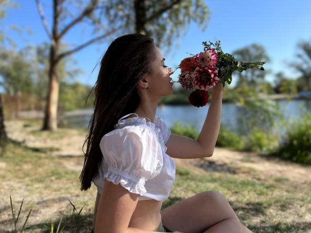 KaraCriegs - Live sex cam - 22593833