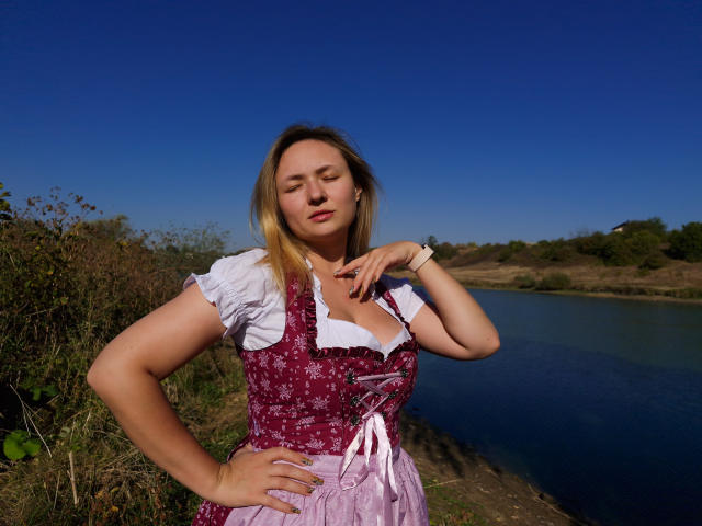 SallyVerda - Live sex cam - 22595421