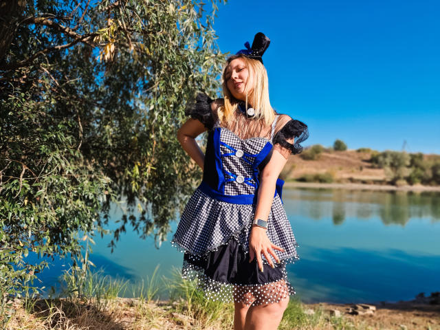 SallyVerda - Live sex cam - 22596033