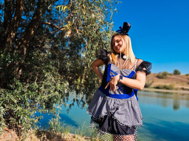 SallyVerda - Live sexe cam - 22596037