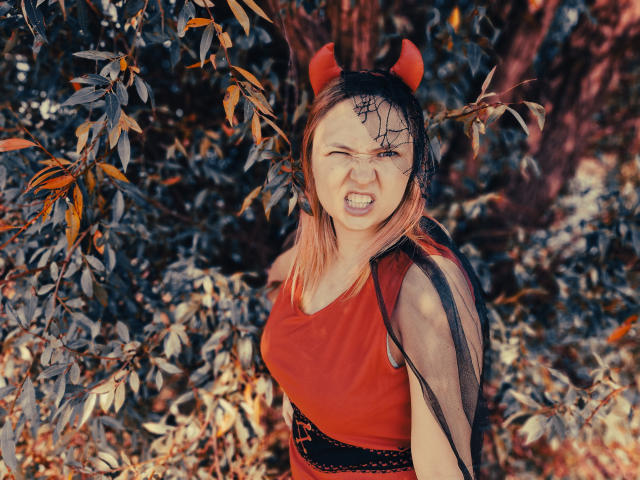 SallyVerda - Live sex cam - 22596337