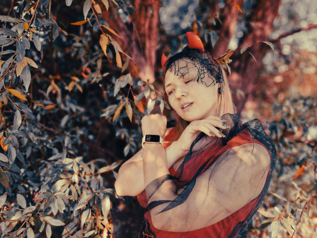 SallyVerda - Live sex cam - 22596501