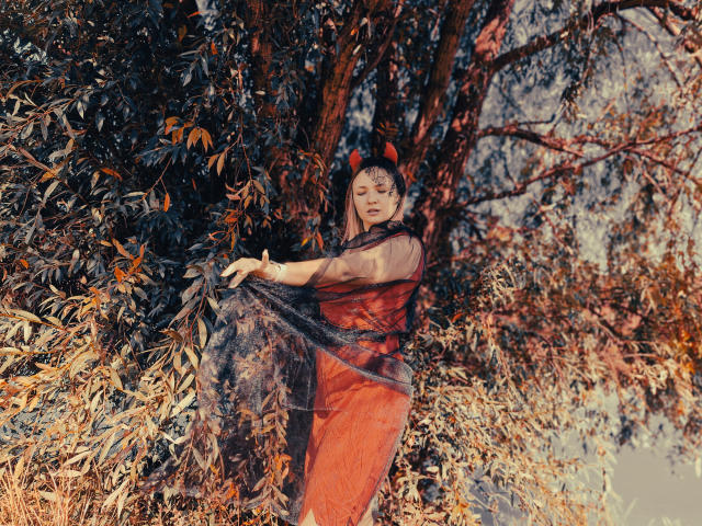 SallyVerda - Live sex cam - 22596661