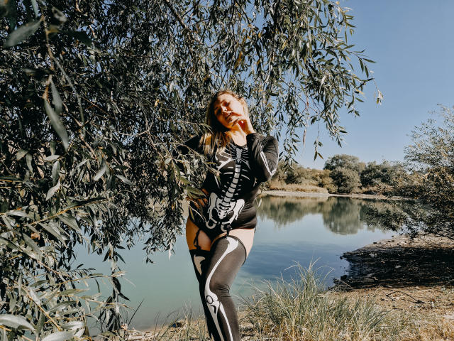 SallyVerda - Live sexe cam - 22596921