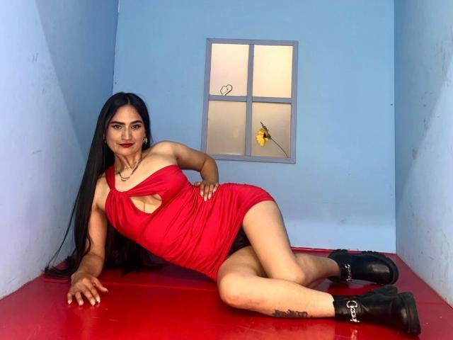 SarahMaxwell - Live sex cam - 22598997